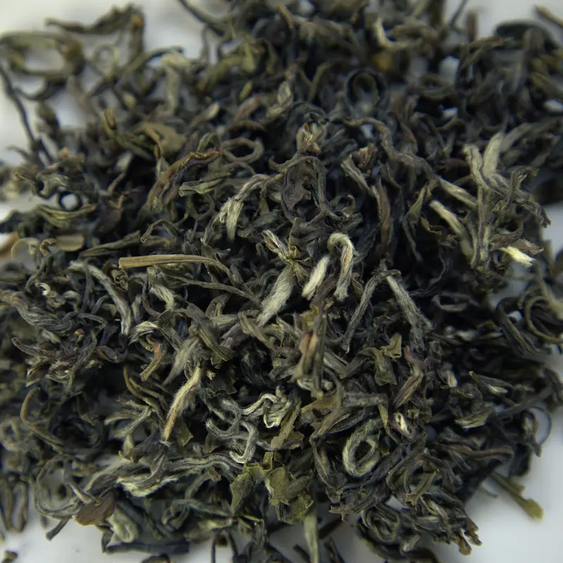 China Pan Long Ying Hao – musta tee, irtotee