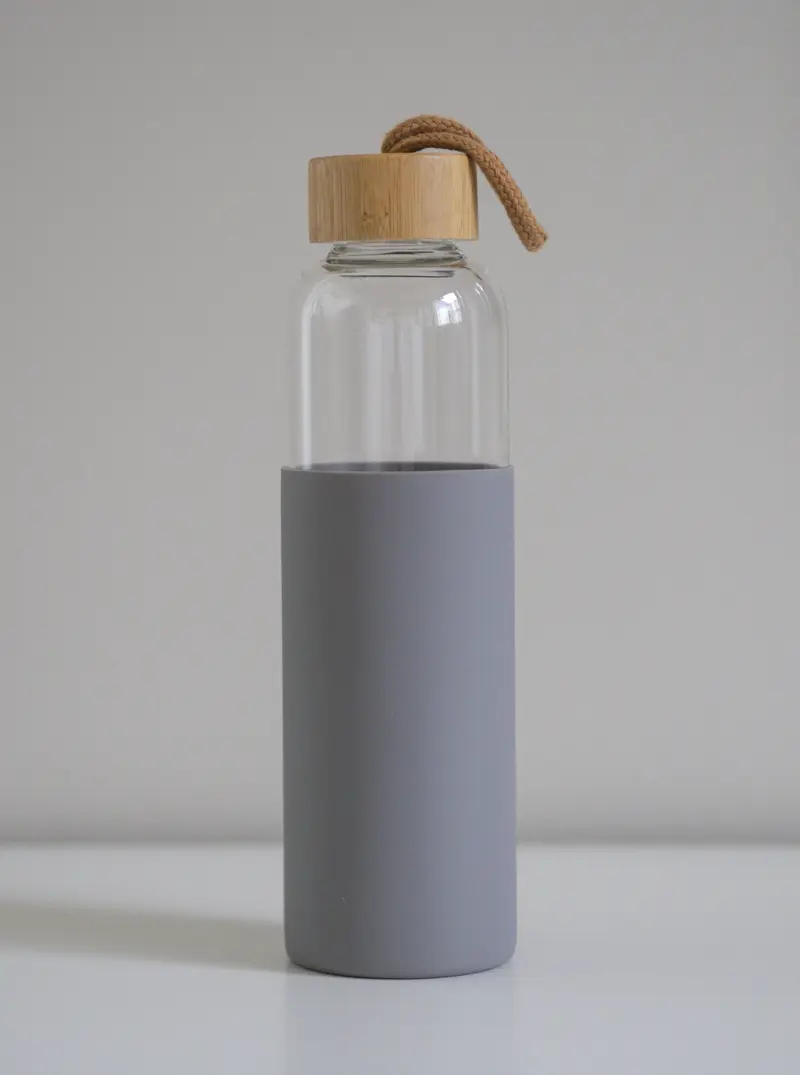 Classic Dark Gray -lasipullo (550ml)