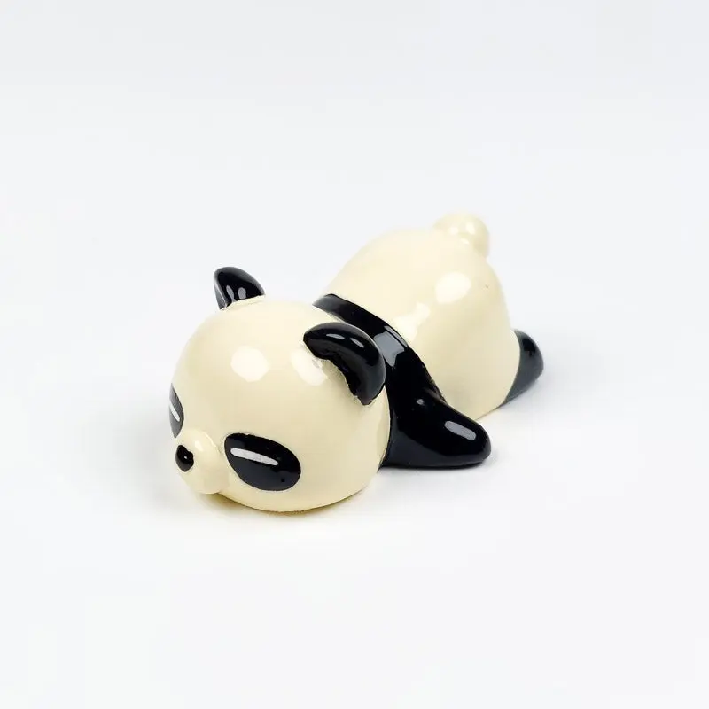 Japanilainen Panda syömäpuikko lepää