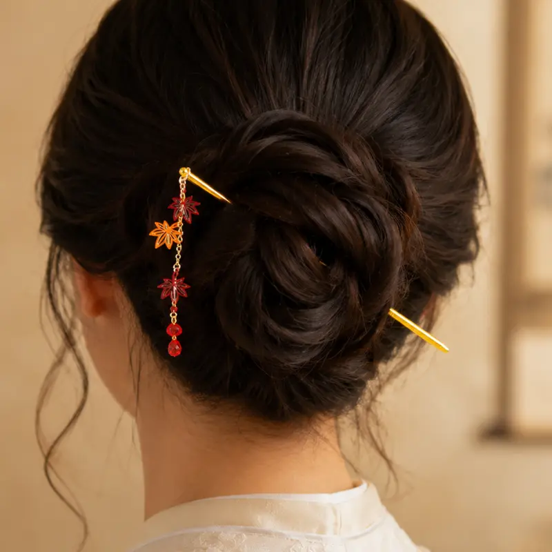 Japanilaiset Kanzashi-koristeet
