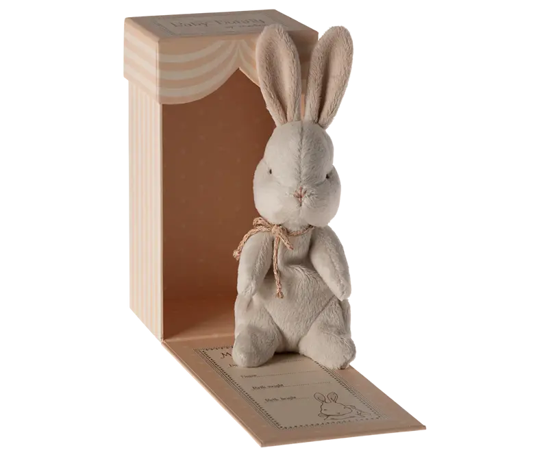 Maileg My first Bunny 19cm, valkoinen