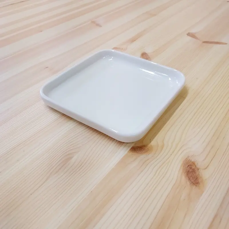 MAKU plate, 12,5 x 12,5cm