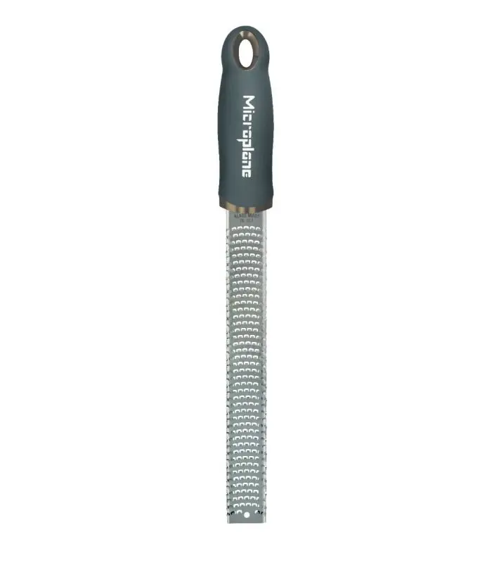 Microplane Premium Classic -raastin tummanharmaa