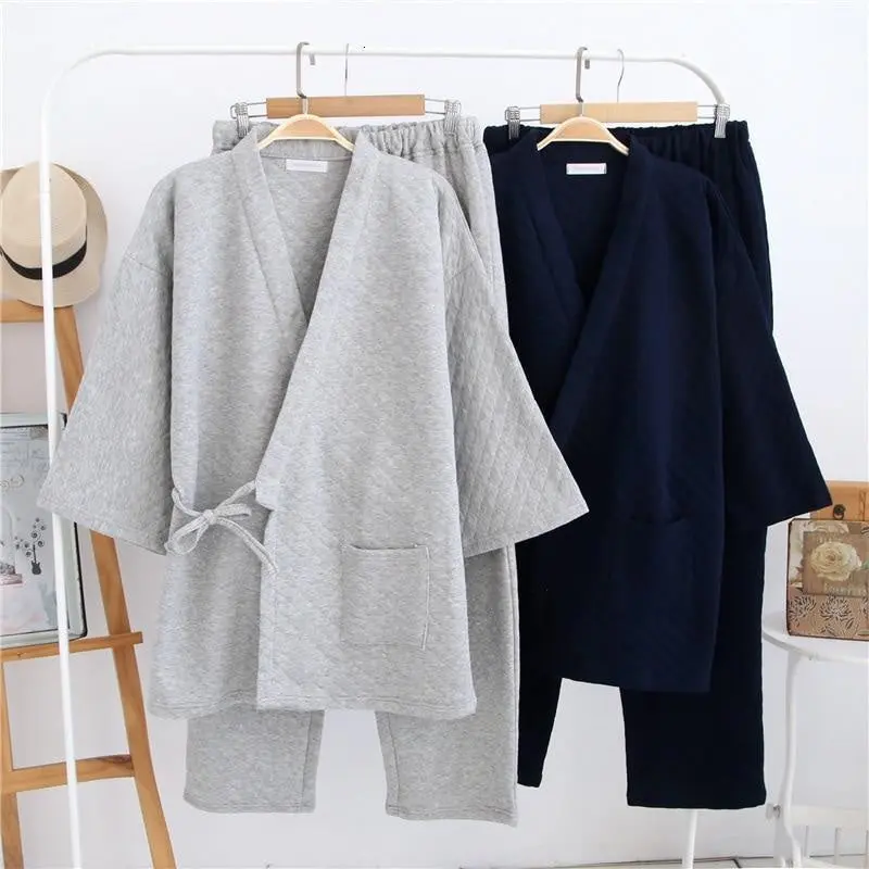 Miesten japanilainen pyjama
