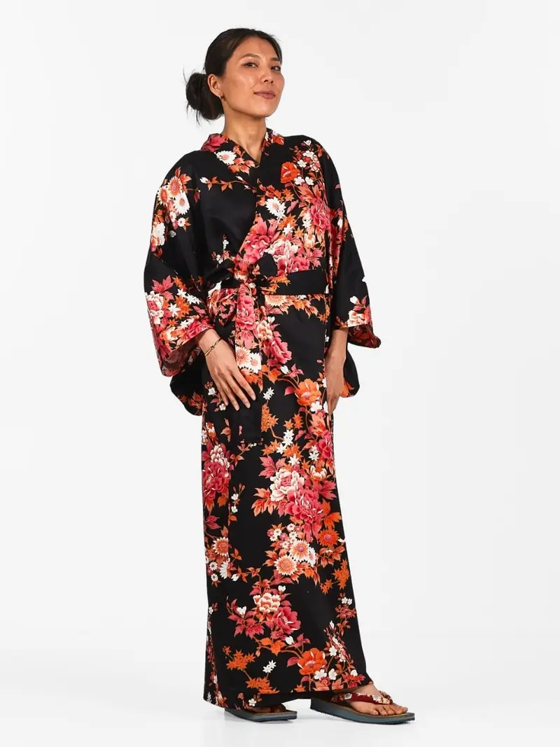 Naisten japanilainen Kimono Sakura to Botan