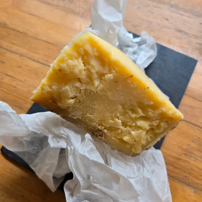 Poacher 50 Cheddar