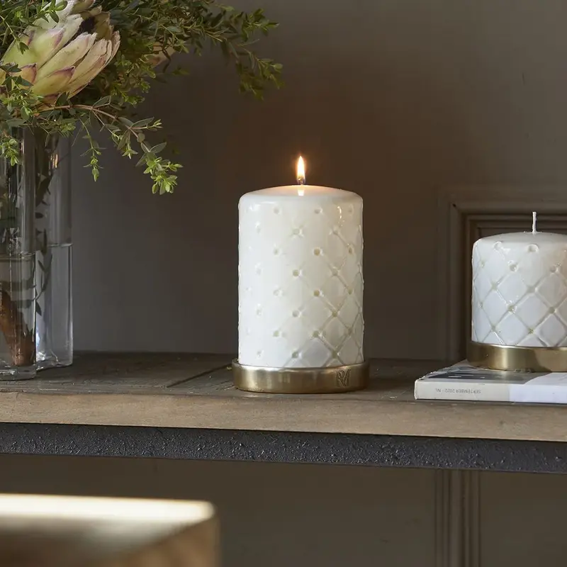 Rivièra Maison Pillar Candle Padded white 9,5*15cm