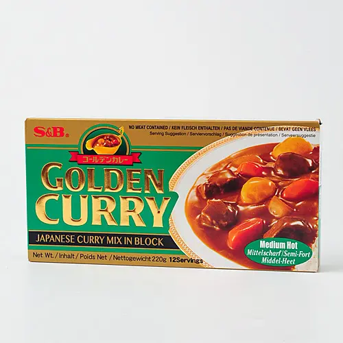 S&B MEDIUM HOT GOLDEN CURRY 220G