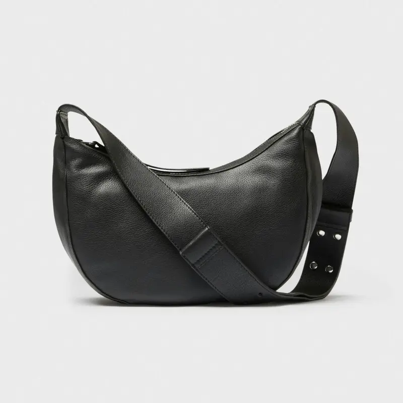 Saddler Runn Crossbody-laukku, musta